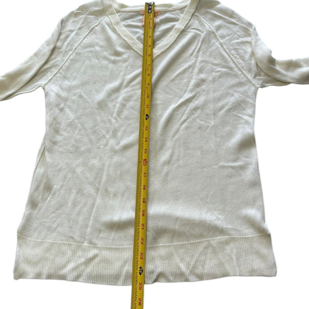 Womens Sweater Size Small Cream Super Soft Business Casual Winter Minimalist - Picture 4 of 6